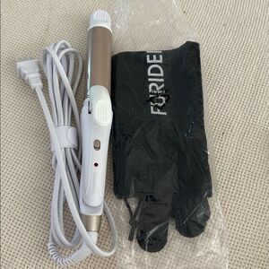 FURIDEN Europe Travel Curling Iron Mini: Dual Voltage Flat Iron, White, NWT